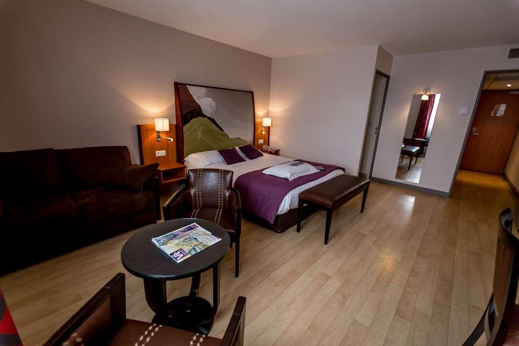 Kyriad Clermont-ferrand-sud - La Pardieu 3*