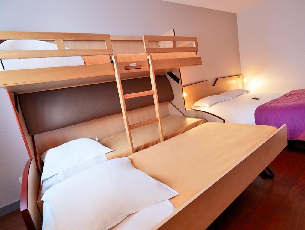 Kyriad Clermont-ferrand-sud - La Pardieu Hotel